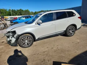 Mitsubishi Outlander 2.4L 4 2016