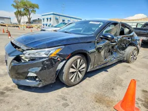 Nissan Altima 2.5L 4 2022