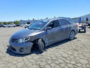 Toyota Corolla 1.8L 4 2013