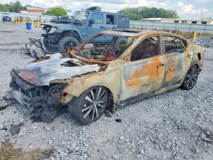 Nissan Altima 2.5L 4 2021