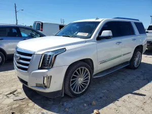 Cadillac Escalade 6.2L 8 2017