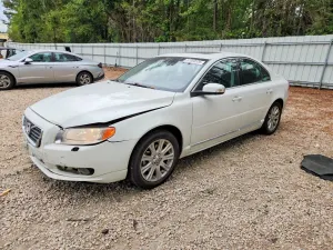 Volvo S80 3.2L 6 2010