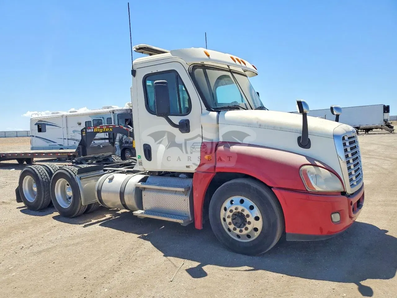 Freightliner Cascadia 12.8L 6 2011