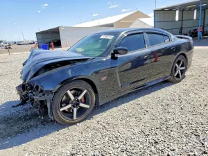 Dodge Charger 6.4L 8 2013
