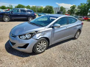 Hyundai Elantra 1.8L 4 2015
