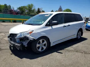 Toyota Sienna 3.5L 6 2020