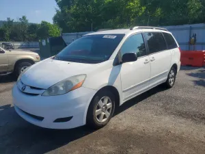 Toyota Sienna 3.5L 6 2007