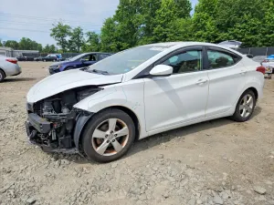 Hyundai Elantra 1.8L 4 2013
