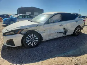 Nissan Altima 2.5L 4 2023