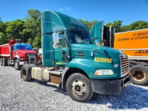 Mack 600 10.8L 6 2015