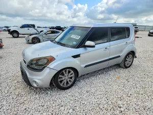 Kia Soul 2.0L 4 2013