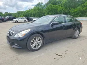 Infiniti Q40 3.7L 6 2015
