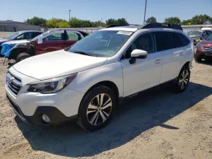 Subaru Outback 2.5L 4 2018