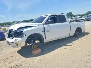 RAM 1500 5.7L 8 2014