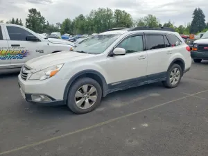 Subaru Outback 3.6L 6 2012