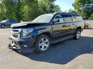 Chevrolet Suburban 5.3L 8 2017