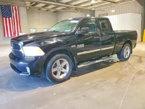 RAM 1500 5.7L 8 2013