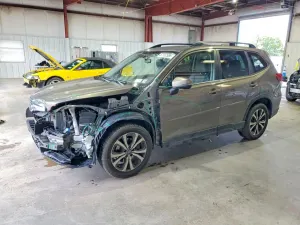 Subaru Forester 2.5L 4 2019