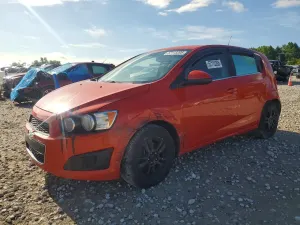 Chevrolet Aveo (Sonic) 1.4L 4 2013