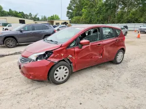 Nissan Versa 1.6L 4 2016