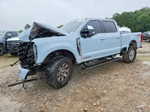 Ford F-250 6.7L 8 2024