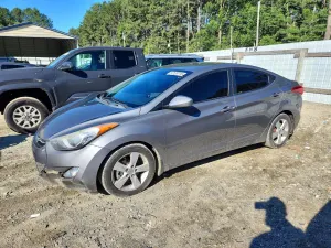 Hyundai Elantra 1.8L 4 2013