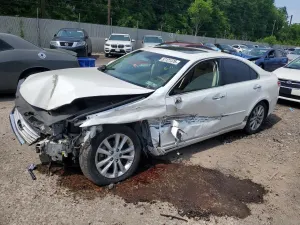 Lexus ES 3.5L 6 2011