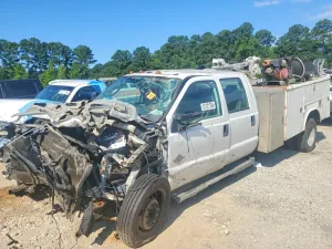 Ford F550 6.7L 8 2012
