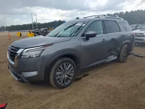Nissan Pathfinder 3.5L 6 2025