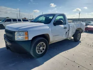 Chevrolet Silverado 1500 4.3L 6 2011