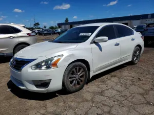 Nissan Altima 2.5L 4 2015