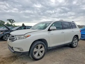Toyota Highlander 3.5L 6 2013