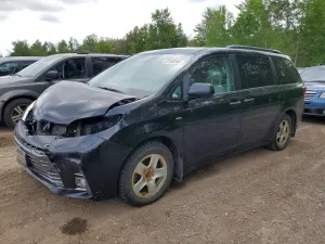 Toyota Sienna 3.5L 6 2020