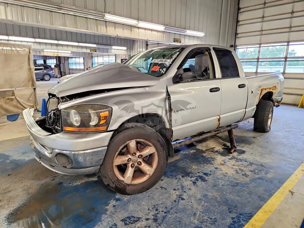 Dodge RAM 5.7L 8 2006