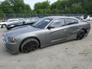 Dodge Charger R/T 5.7L 8 2012