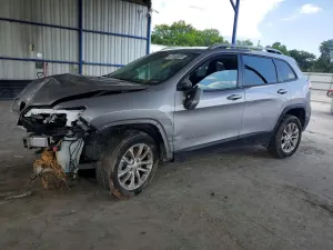 Jeep Cherokee 2.4L 4 2021