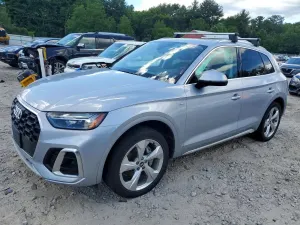 Audi Q5 2.0L 4 2022