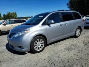 Toyota Sienna 3.5L 6 2017