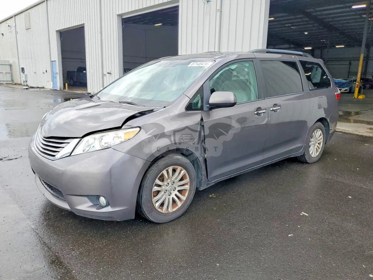 Toyota Sienna 3.5L 6 2017