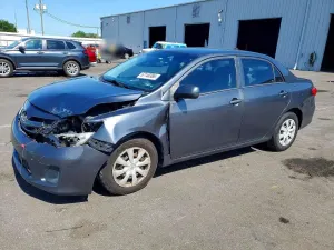Toyota Corolla 1.8L 4 2013