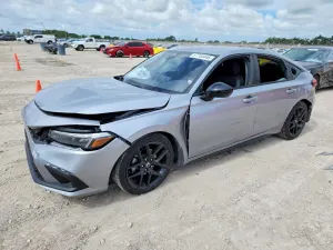 Honda Civic 2.0L 4 2024