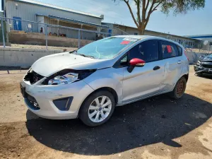 Ford Fiesta 1.6L 4 2013