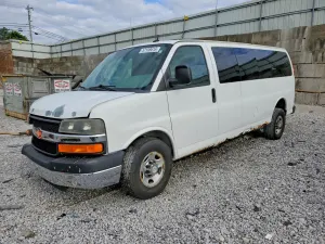 Chevrolet Express 4.8L 8 2012