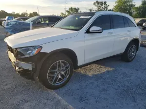 Mercedes-Benz GLC 2.0L 4 2017
