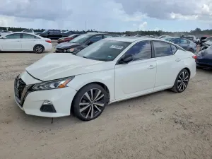 Nissan Altima 2.5L 4 2019