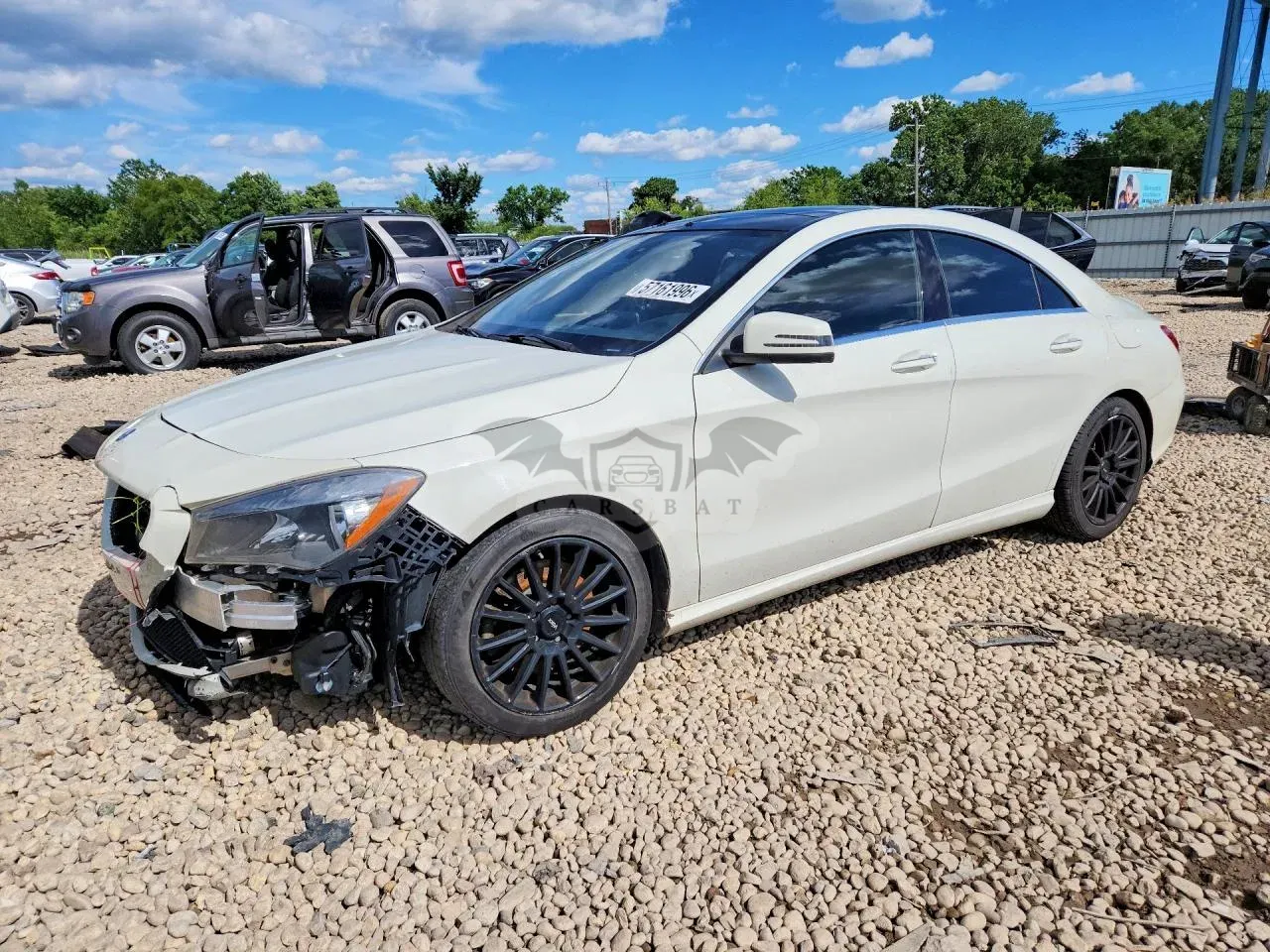 Mercedes-Benz CLA 2.0L 4 2015