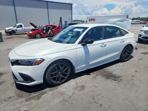 Honda Civic 2.0L 4 2024