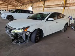 Nissan Altima 2.5L 4 2022