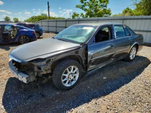 Cadillac DTS 4.6L 8 2011