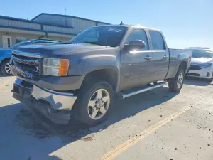 GMC Sierra 6.6L 8 2014